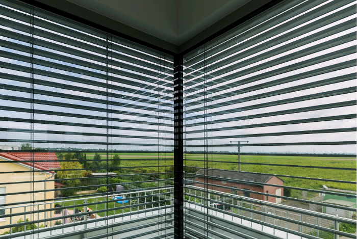 Übereckfenster aus Glas Übereckfenster aus Glas