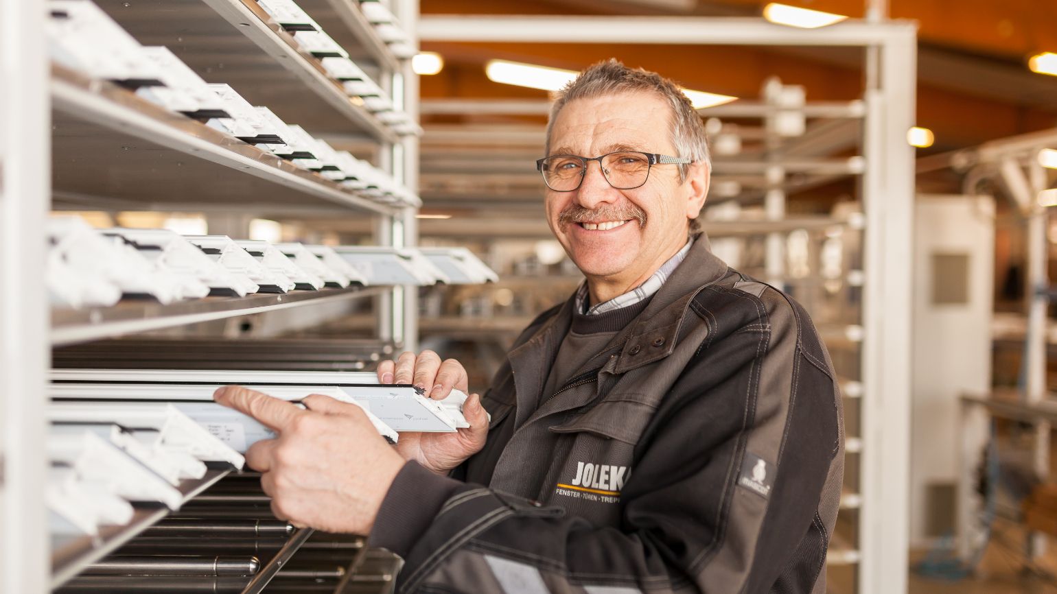 Johann Hein, Produktionsmitarbeiter seit 1994 Johann Hein, Produktionsmitarbeiter seit 1994