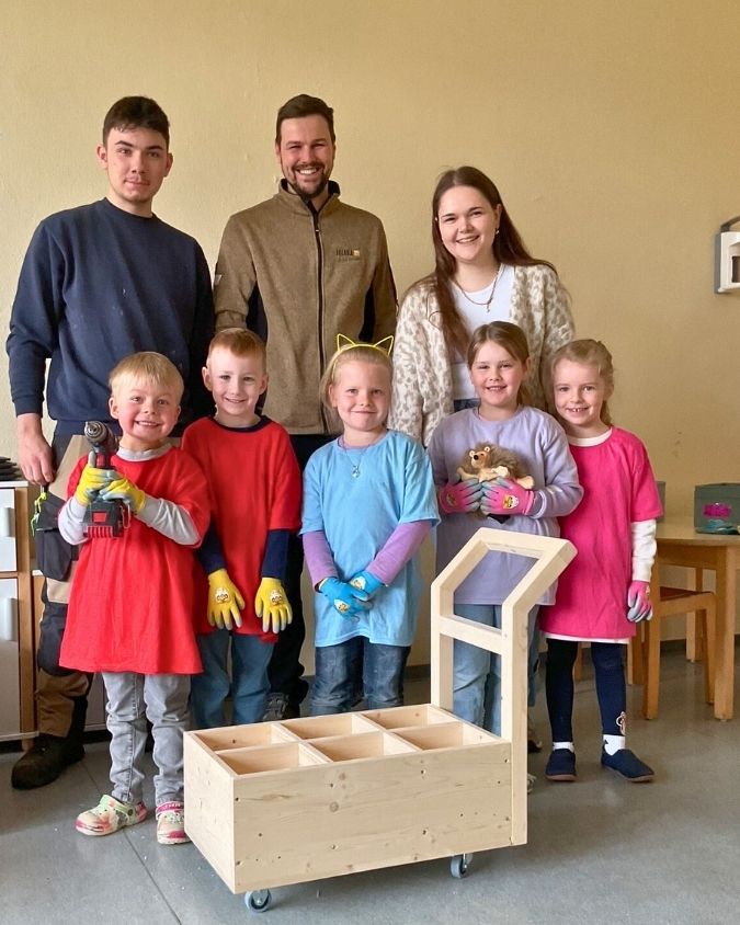 Projekttag Kita Hillesheim mit der Schreinerei Ursprung von Joleka