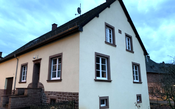 Fenstersanierung – Sprossenfenster unterstreichen historischen Look